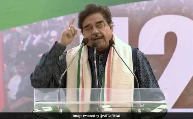 बीजेपी को लग सकता है करारा झटका..शत्रुघ्न सिन्हा पटना साहिब से लड़ेंगे चुनाव, कांग्रेस बनाएगी उम्मीदवार..! बीजेपी को लग सकता है करारा झटका..शत्रुघ्न सिन्हा पटना साहिब से लड़ेंगे चुनाव, कांग्रेस बनाएगी उम्मीदवार..!