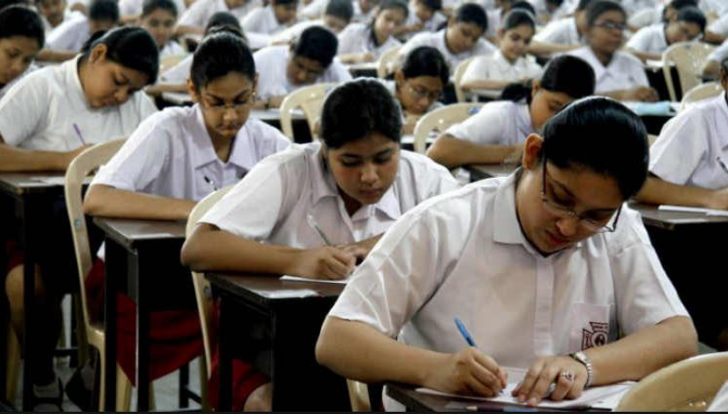 सीबीएसई की परीक्षाएं शनिवार से सीबीएसई की परीक्षाएं शनिवार से