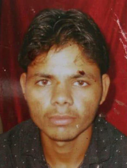 प्रेमीयुगल ने ट्रेन से कटकर की आत्महत्या...दो दिन पहले प्रेमीयुगल घर से हो गया था फरार प्रेमीयुगल ने ट्रेन से कटकर की आत्महत्या...दो दिन पहले प्रेमीयुगल घर से हो गया था फरार