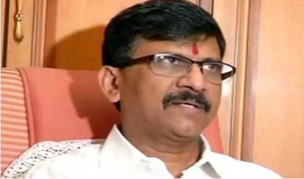 शिवसेना व भाजपा में फंसा है मुख्यमंत्री पद का पेंच
